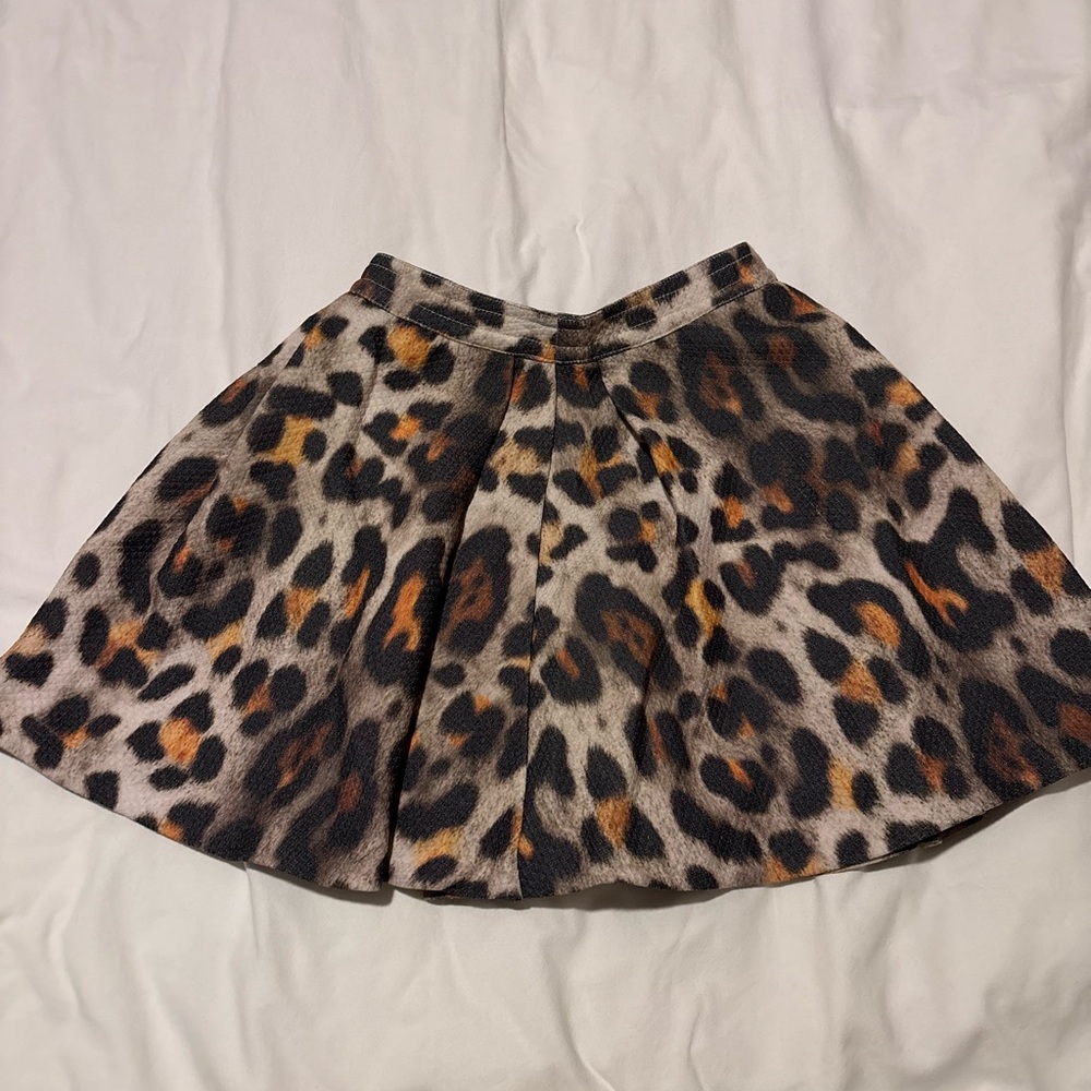 H&M Leopard Print Women's Skirt